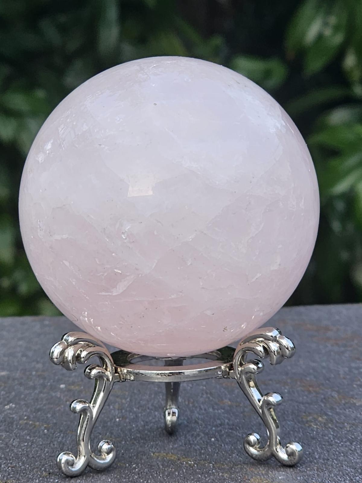 Sfera Quarzo Rosa gr 252 dm 5,4